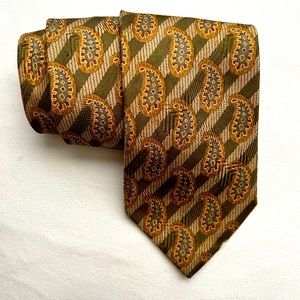 GUESS Men's Imported Silk Neck Tie Woven Made in USA Paisley Green VINTAGE